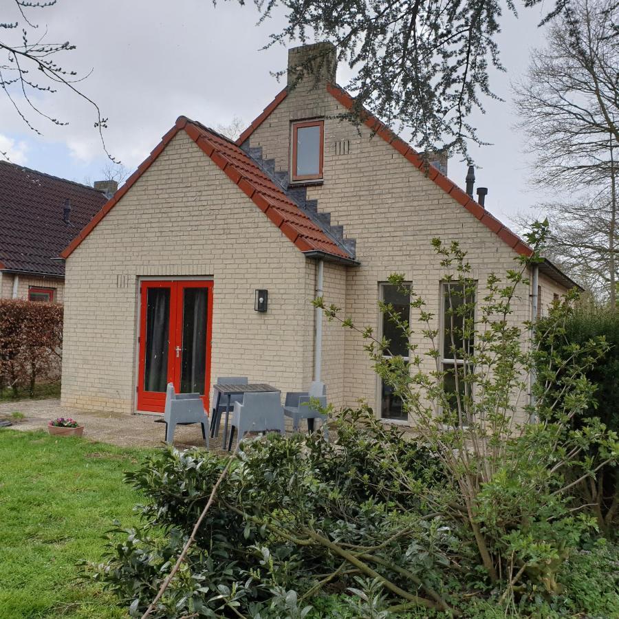 Gezellige Vakantiewoning Met Sauna In Ewijk Bij Nijmegen - Recreational Only No Workers Exterior photo