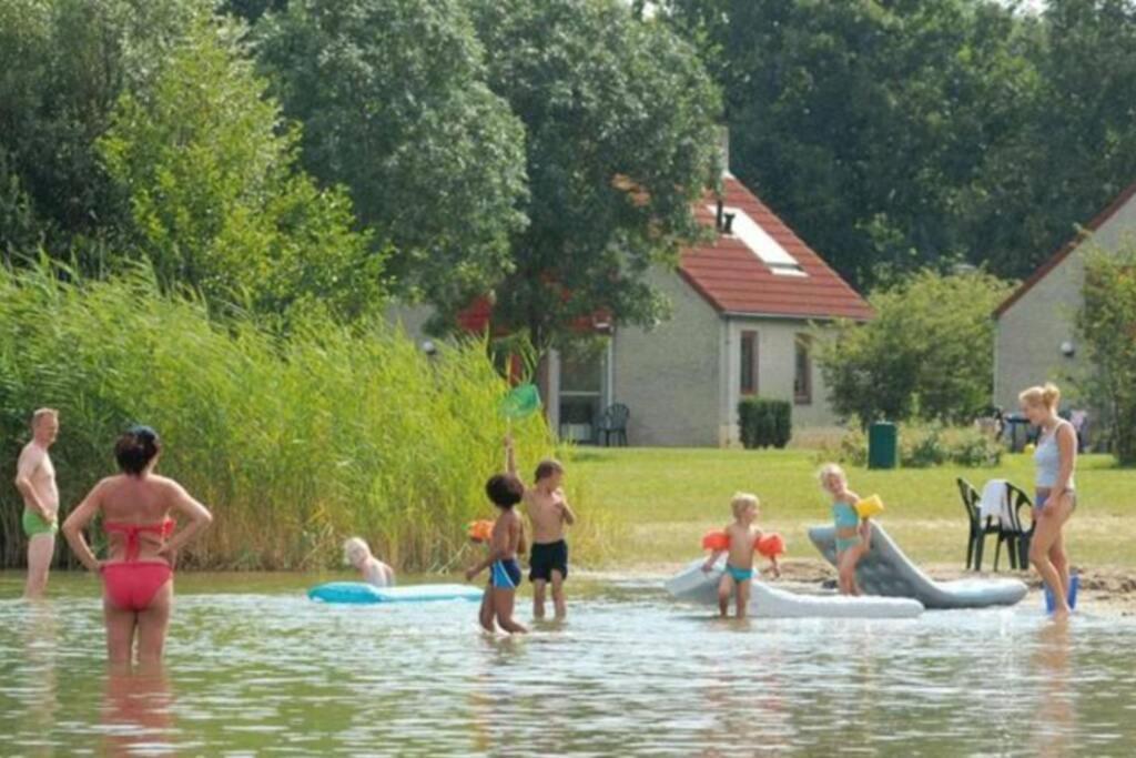 Gezellige Vakantiewoning Met Sauna In Ewijk Bij Nijmegen - Recreational Only No Workers Exterior photo