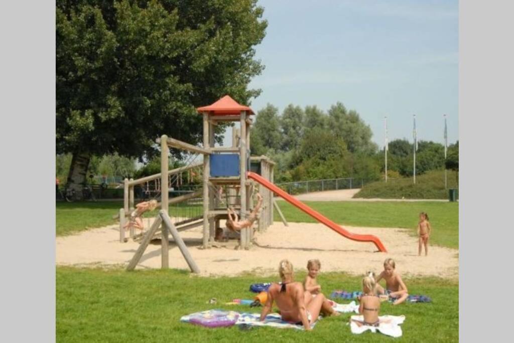 Gezellige Vakantiewoning Met Sauna In Ewijk Bij Nijmegen - Recreational Only No Workers Exterior photo