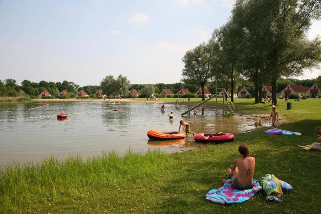 Gezellige Vakantiewoning Met Sauna In Ewijk Bij Nijmegen - Recreational Only No Workers Exterior photo