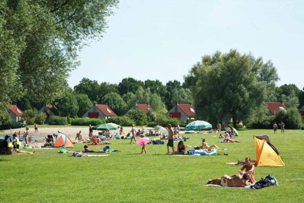 Gezellige Vakantiewoning Met Sauna In Ewijk Bij Nijmegen - Recreational Only No Workers Exterior photo